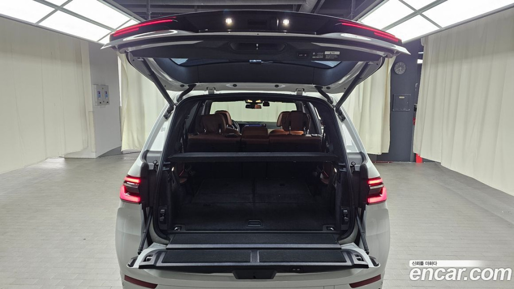 BMW X7 xDrive 40i Design Pure Excellence 7-Seater, 2024