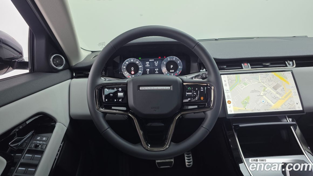 Land Rover Range Rover Evoque P250 Dynamic SE, 2025