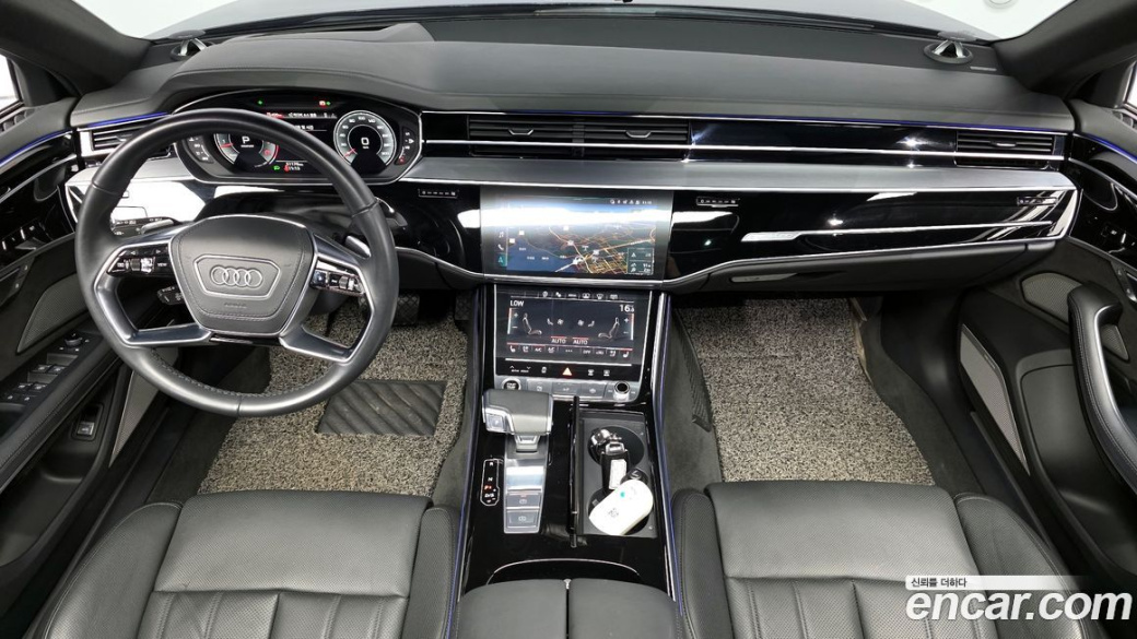 Audi A8 55 TFSI Quattro LWB, 2021