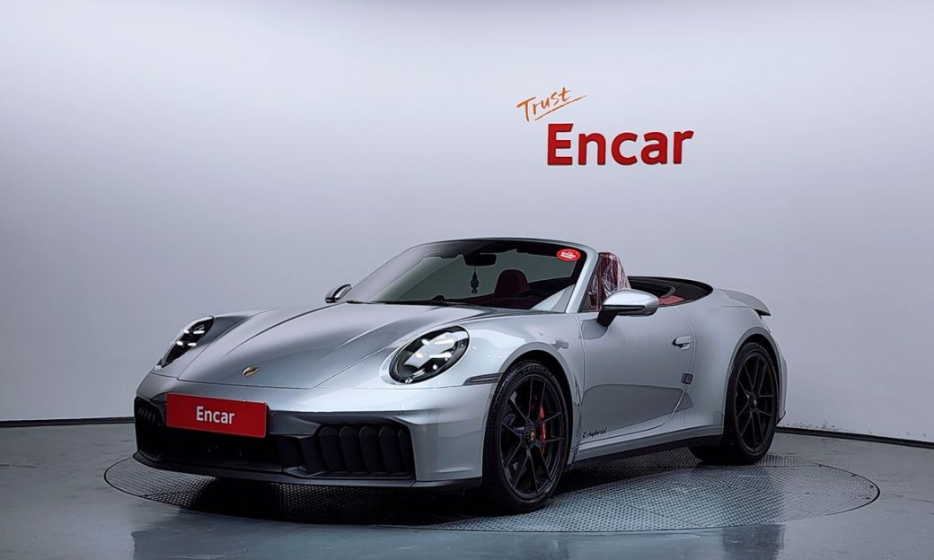 Porsche 911 Carrera GTS Cabriolet, 2025