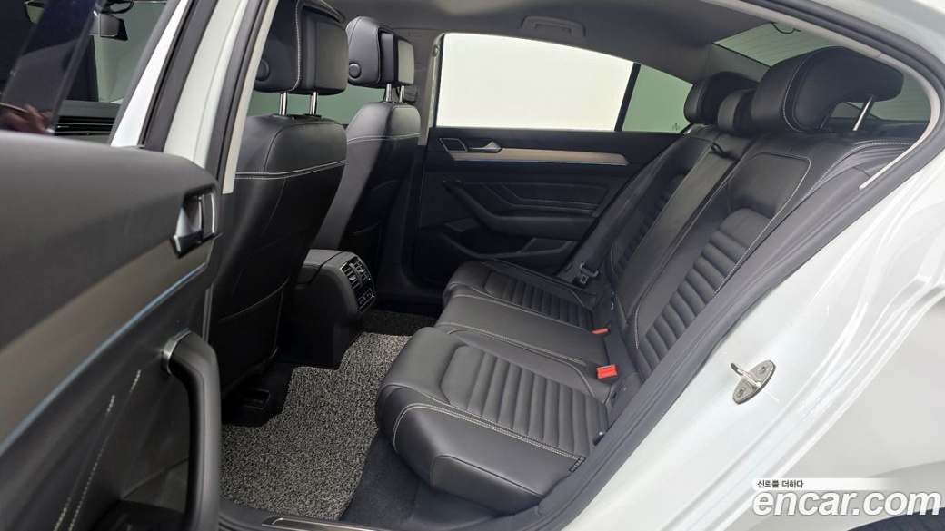 Volkswagen Passat 2.0 TDI Prestige, 2022