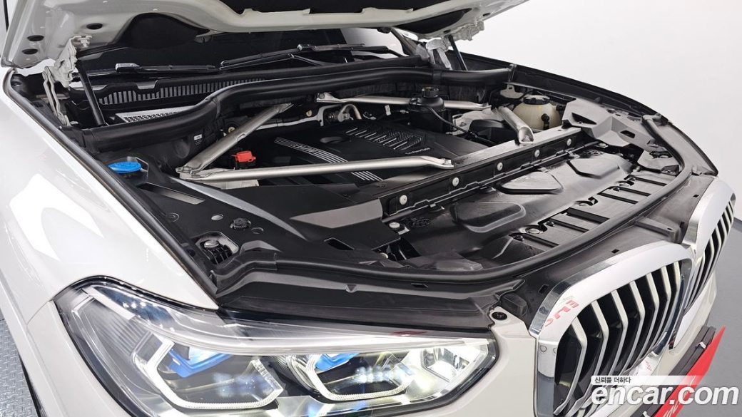 BMW X5 xDrive 40i M Sport, 2022