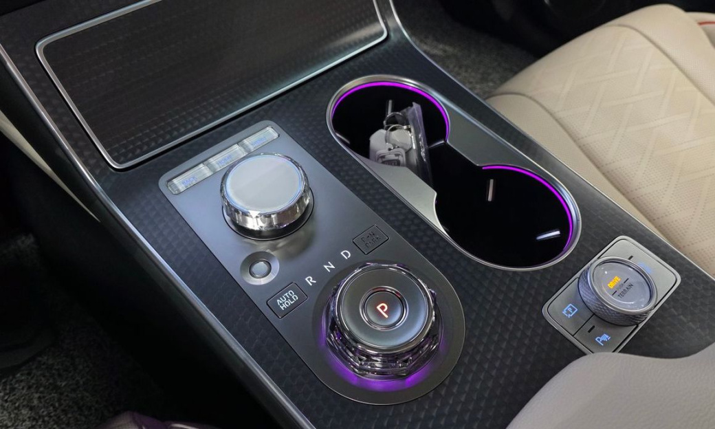Genesis GV80 2.5T Gasoline AWD, 2024