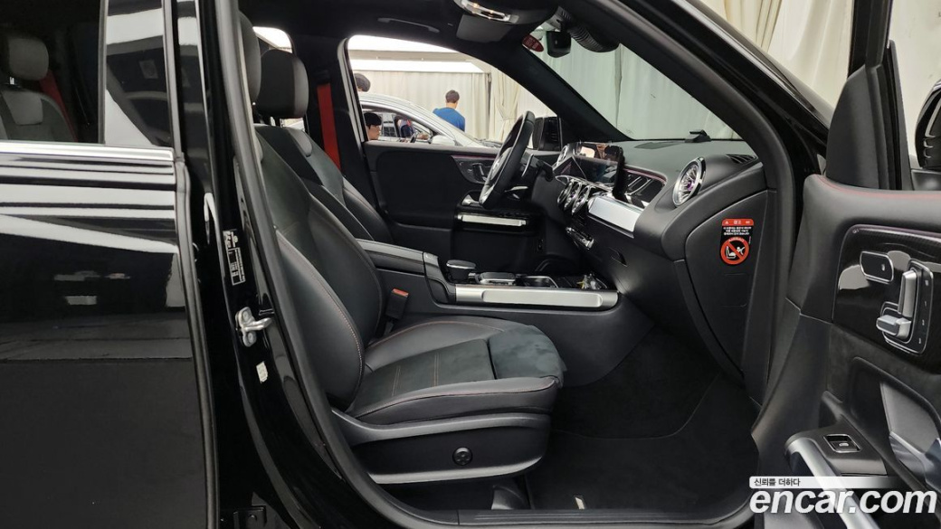 Mercedes-Benz GLB-Class AMG GLB35 4MATIC, 2023