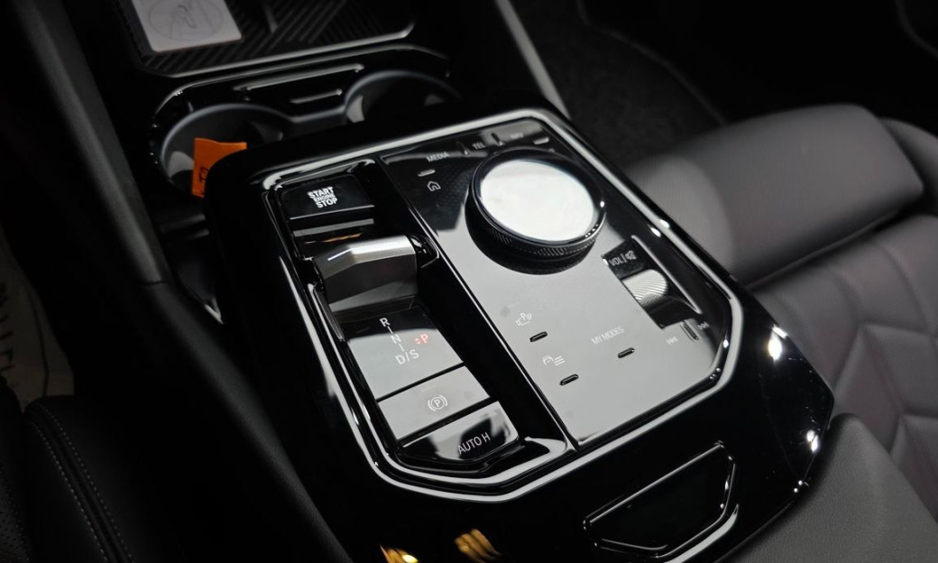 BMW 5-Series 520i M Sport, 2024