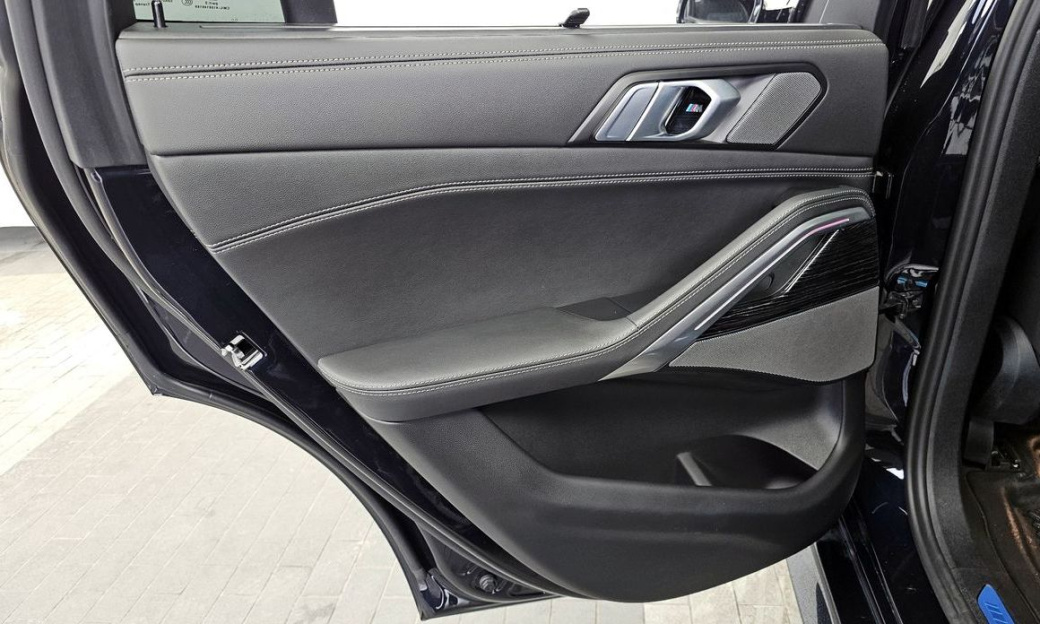 BMW X6 xDrive30d M Sport, 2025