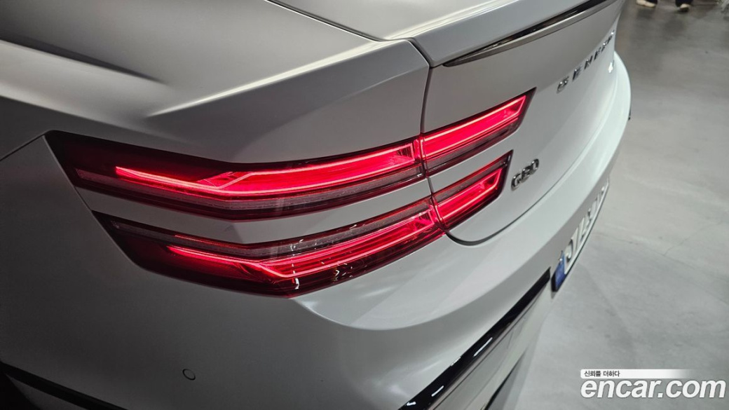 Genesis G80 Gasoline 2.5 Turbo AWD, 2025