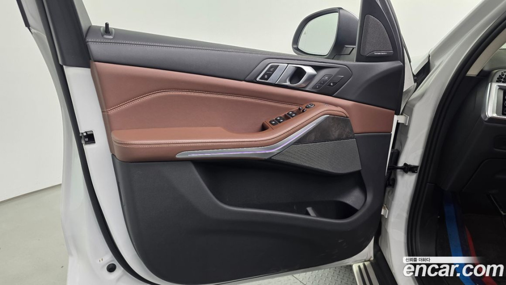 BMW X5 xDrive 40i xLine, 2024