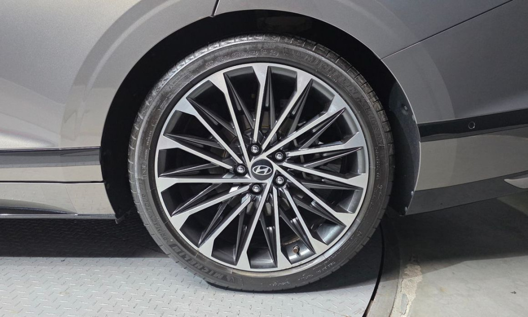 Hyundai Grandeur 2,5 Gasoline 2WD, 2023