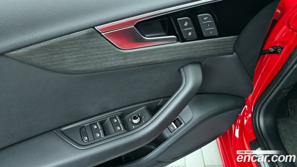 Audi A4 35 TDI Premium, 2023