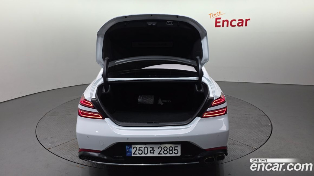 Genesis G70 Gasoline 2.0T 2WD, 2023