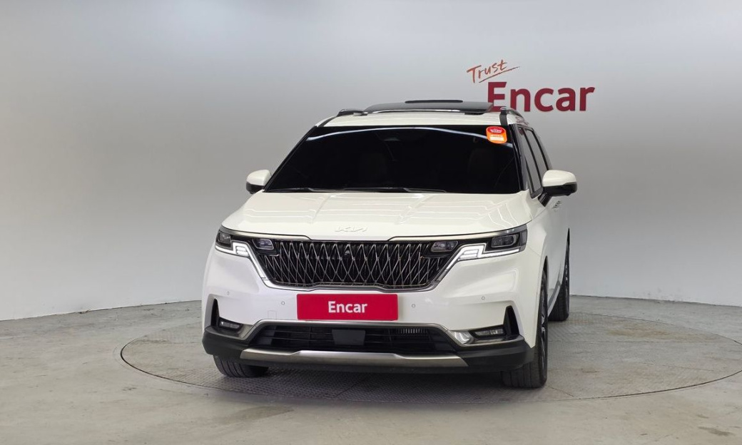 Kia Carnival 9-Seater Signature, 2023