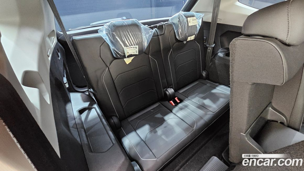 Volkswagen Tiguan 2.0 TSI Prestige, 2023