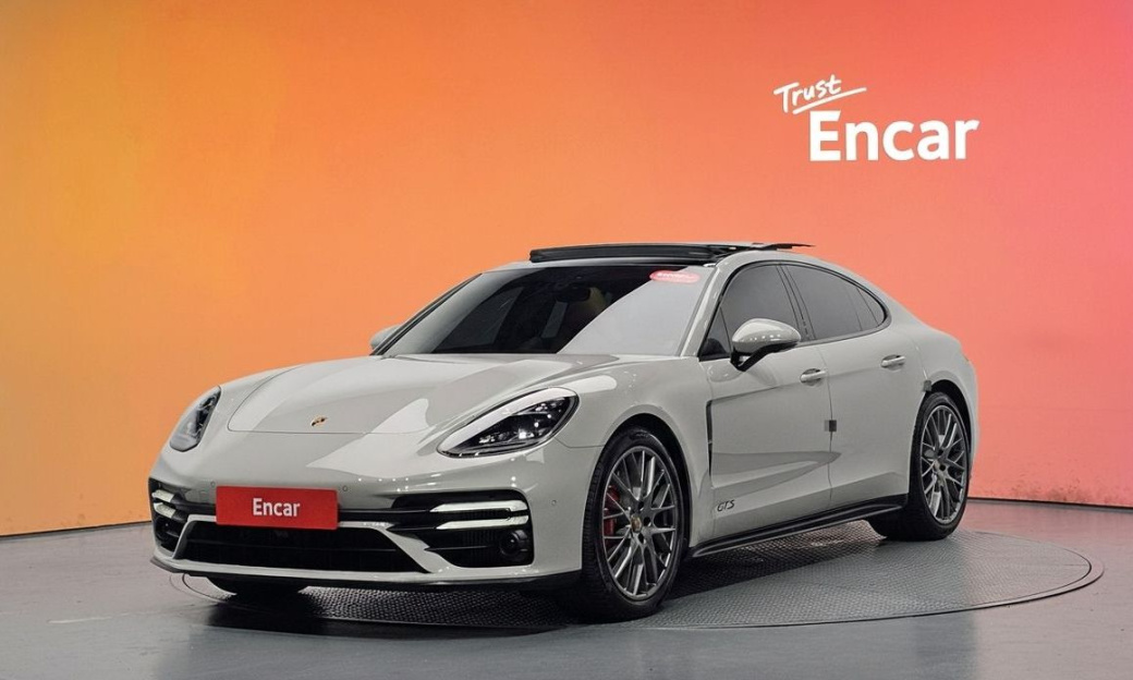 Porsche Panamera 4.0 GTS, 2023
