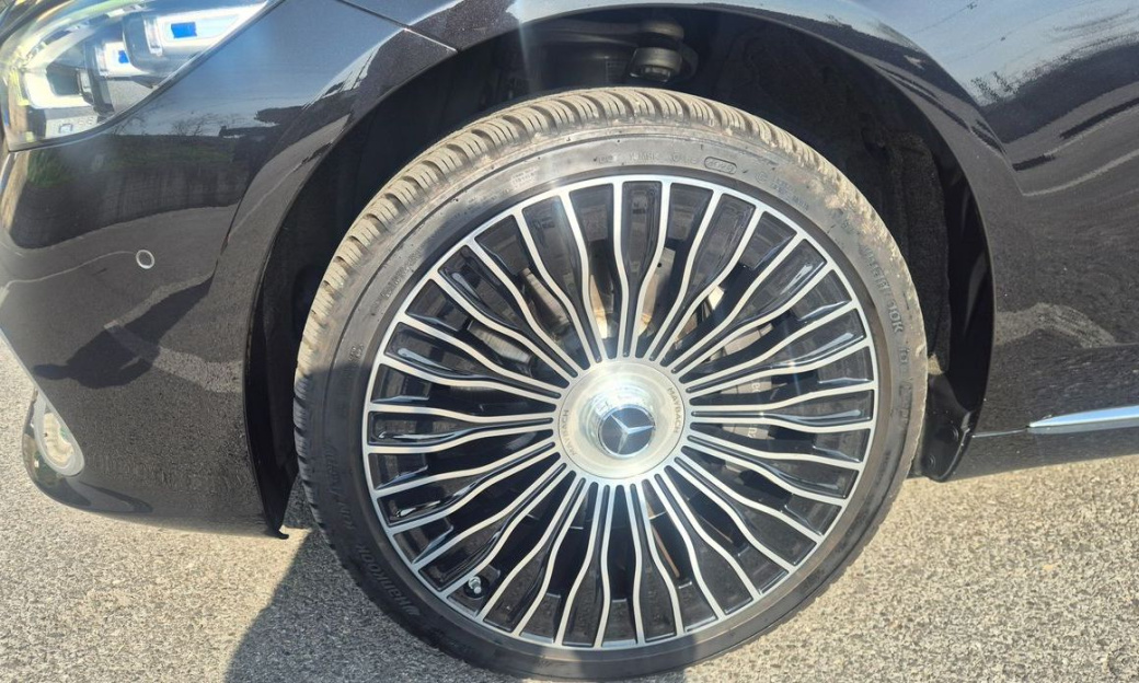 Mercedes-Benz S-Class Maybach S680 4MATIC, 2023