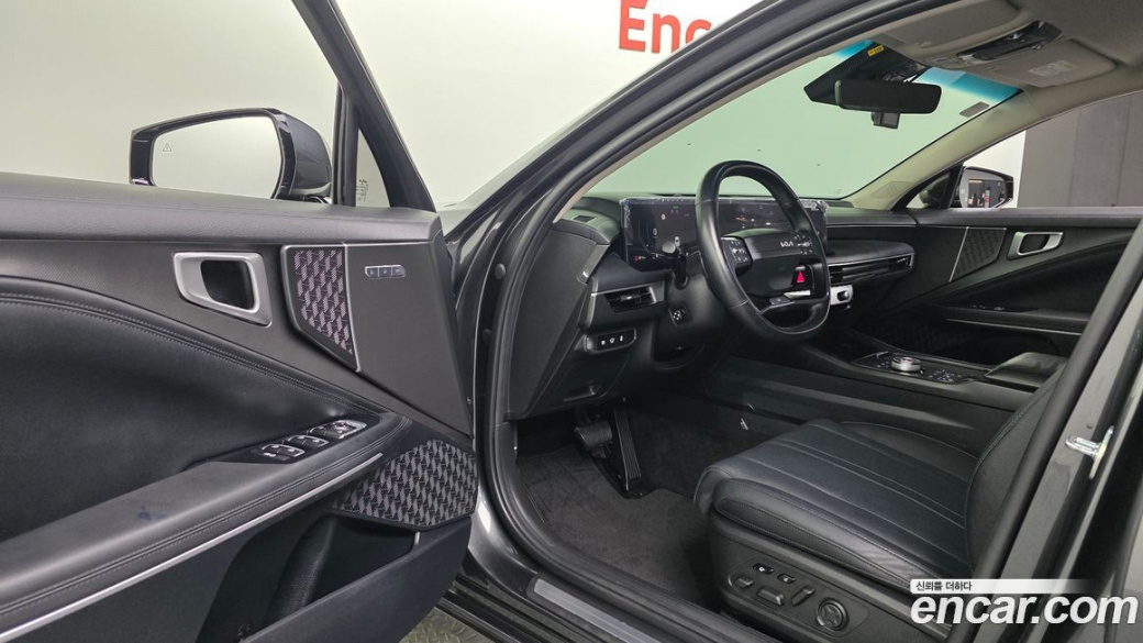Kia K8 2.5 Gasoline 2WD, 2025