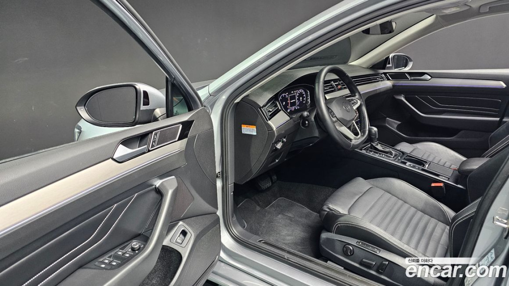 Volkswagen Passat 2.0 TDI Prestige, 2022