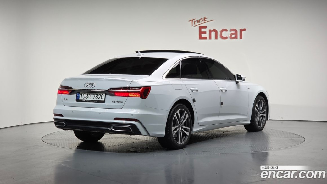 Audi A6 45 TFSI Premium, 2023