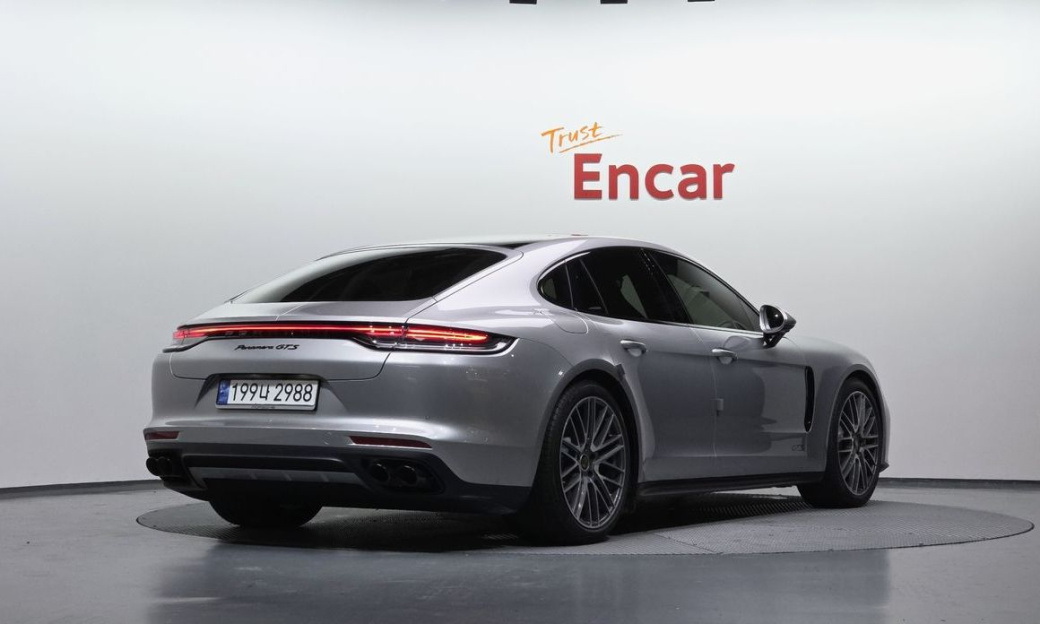 Porsche Panamera 4.0 GTS, 2024