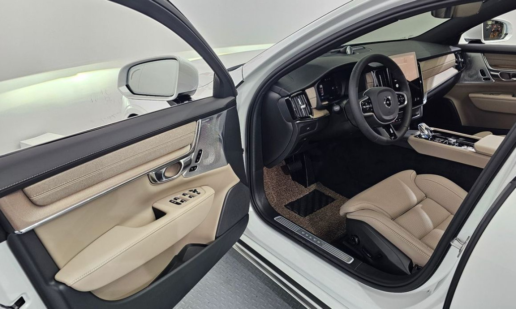 Volvo S90 B5 Ultra Bright, 2026