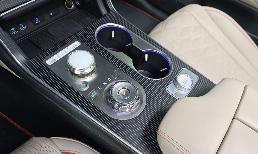 Genesis GV80 2.5T Gasoline AWD, 2024