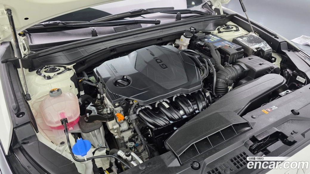Kia K8 2.5 Gasoline 2WD, 2022