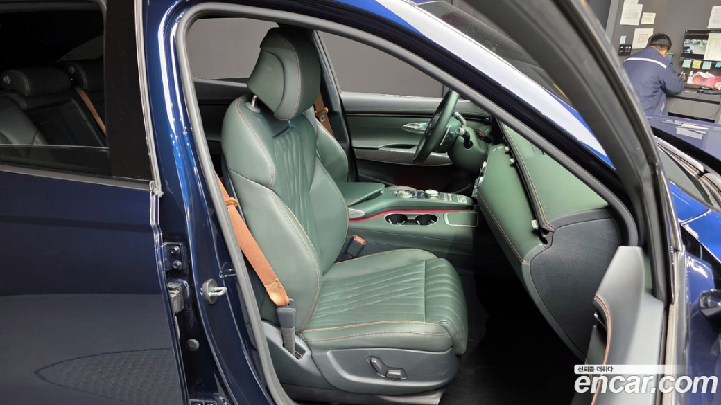 Genesis GV70 2.5T Gasoline AWD, 2022