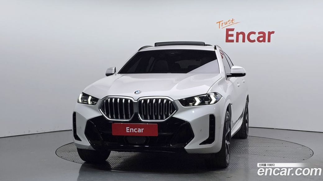BMW X6 xDrive30d M Sport, 2024