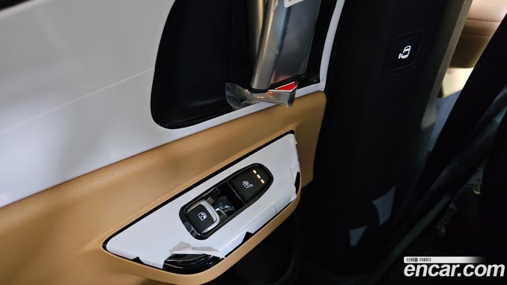 Kia Carnival 9-Seater Noblesse, 2023