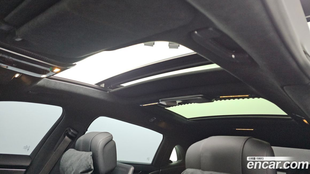 Mercedes-Benz S-Class Maybach S580 4MATIC, 2024