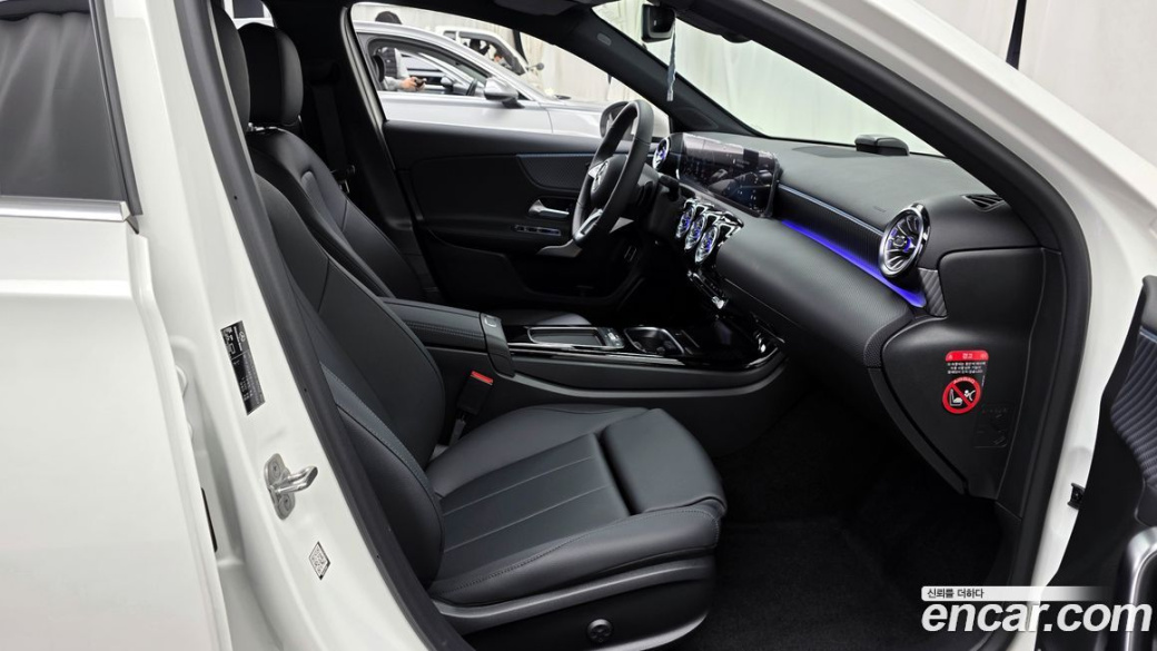 Mercedes-Benz A-Class A220 Sedan, 2025