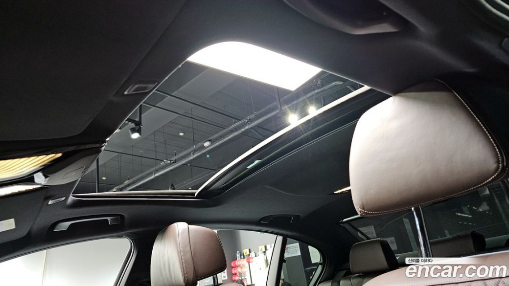 BMW 5-Series 523d xDrive M Sport, 2022