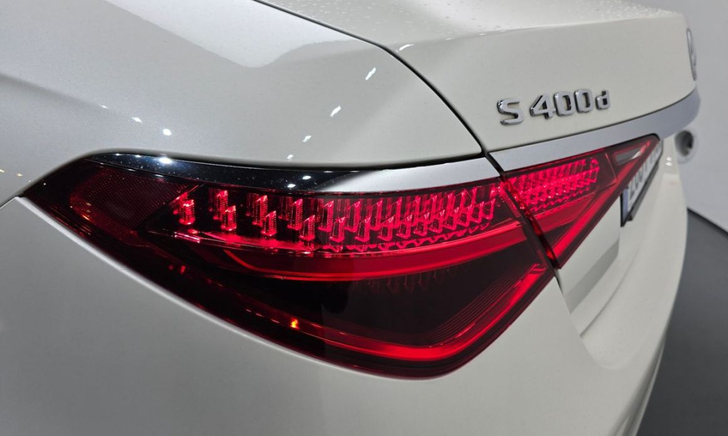 Mercedes-Benz S-Class S400 d 4MATIC, 2022