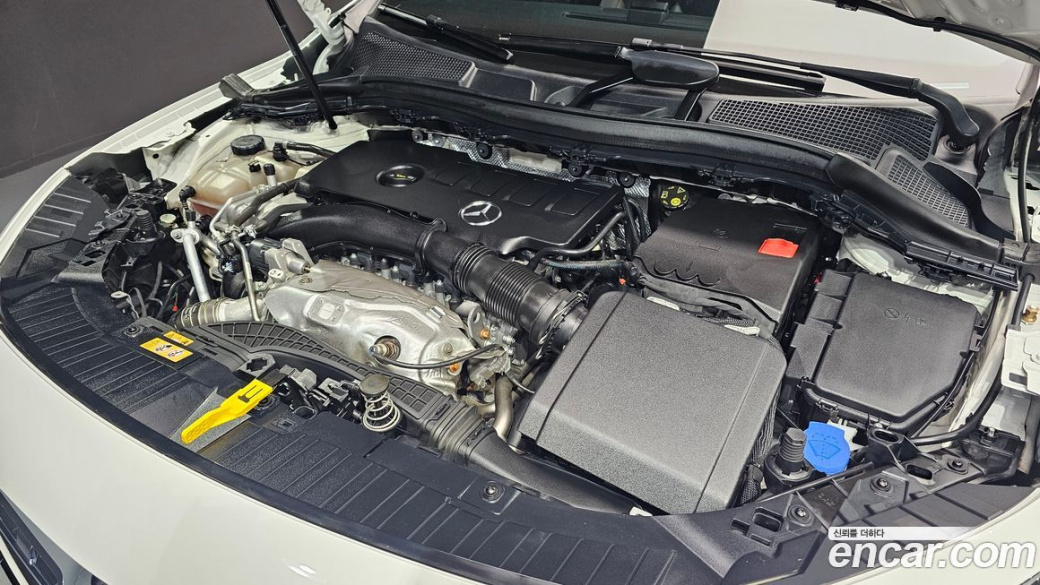 Mercedes-Benz GLA-Class GLA250 4MATIC, 2022