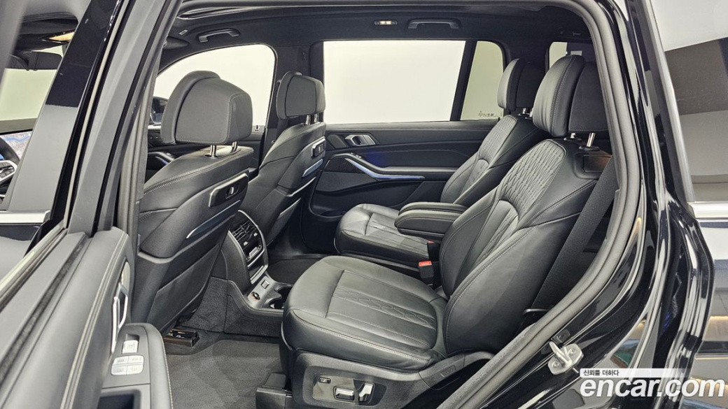 BMW X7 xDrive 40i M Sport 6STR, 2025