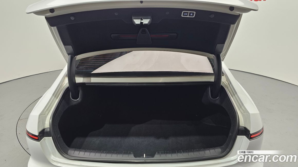 Hyundai Grandeur 2,5 Gasoline 2WD, 2023