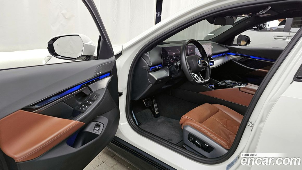 BMW 5-Series 530i xDrive M Sport, 2024