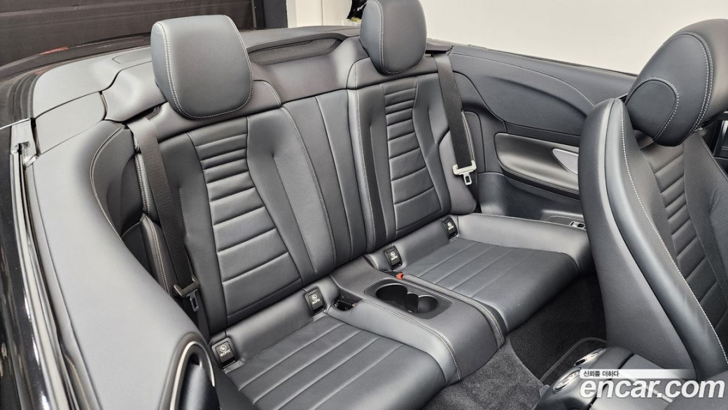Mercedes-Benz E-Class E450 4MATIC Cabriolet, 2021
