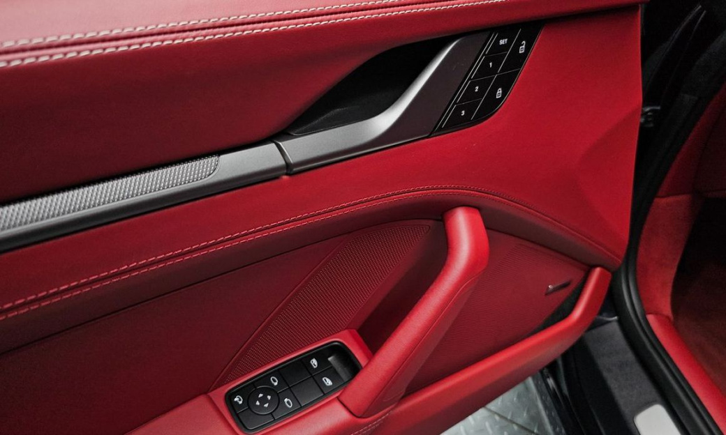 Porsche 911 Targa 4S, 2024