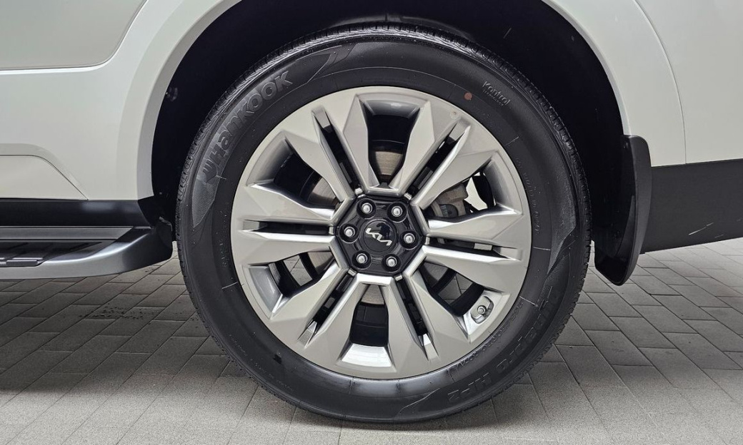 Kia Mohave Diesel 3.0 4WD 7-Seater, 2024