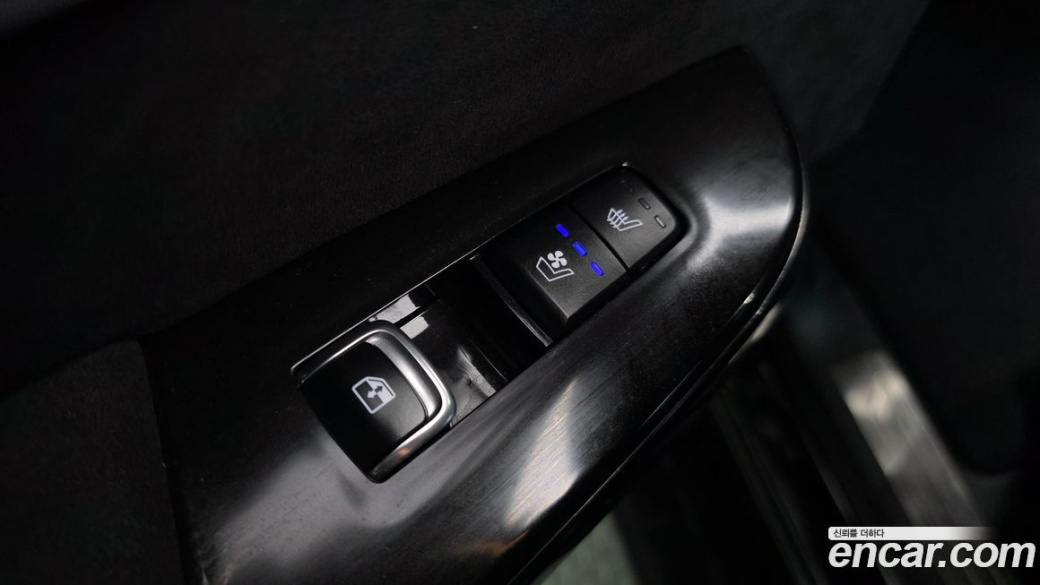 Kia Mohave Diesel 3.0 4WD 6-Seater, 2022