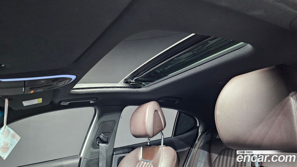 Genesis G70 Gasoline 2.0T 2WD, 2022