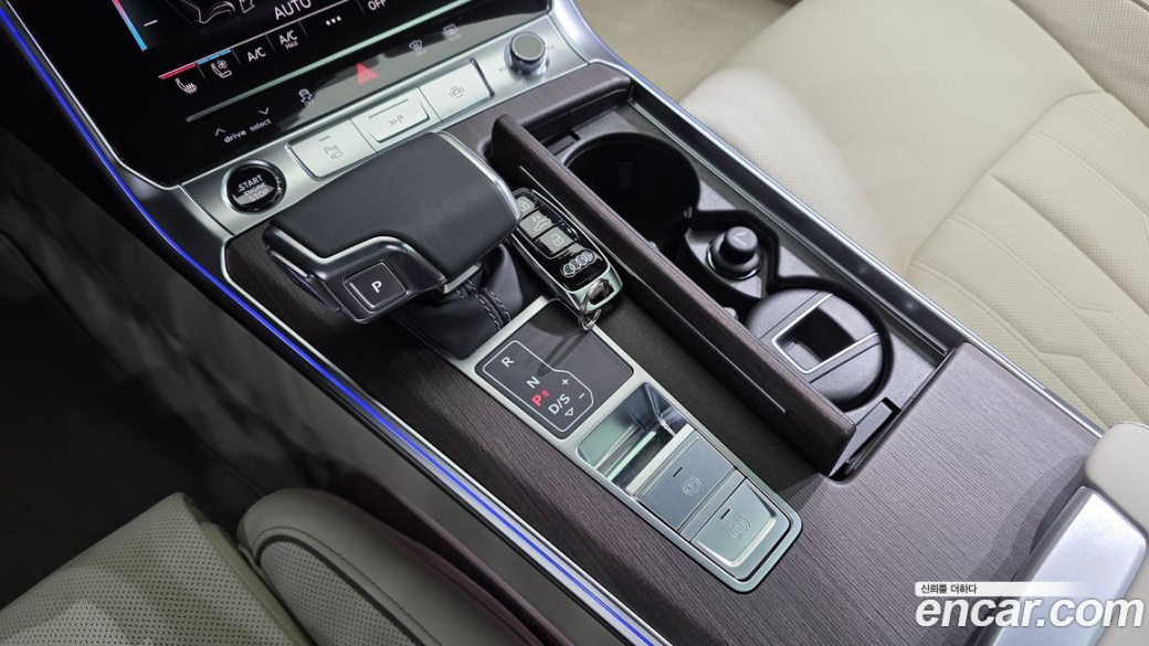 Audi A6 45 TFSI Premium, 2025