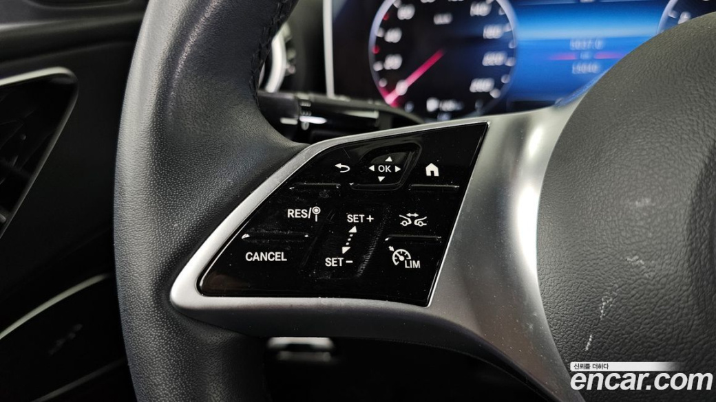 Mercedes-Benz C-Class C300 4MATIC Avantgarde, 2024