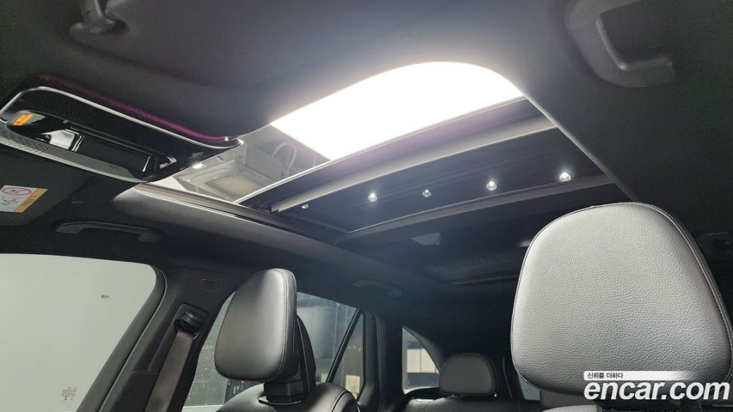 Mercedes-Benz GLC-Class GLC 300 4MATIC Avantgarde, 2025