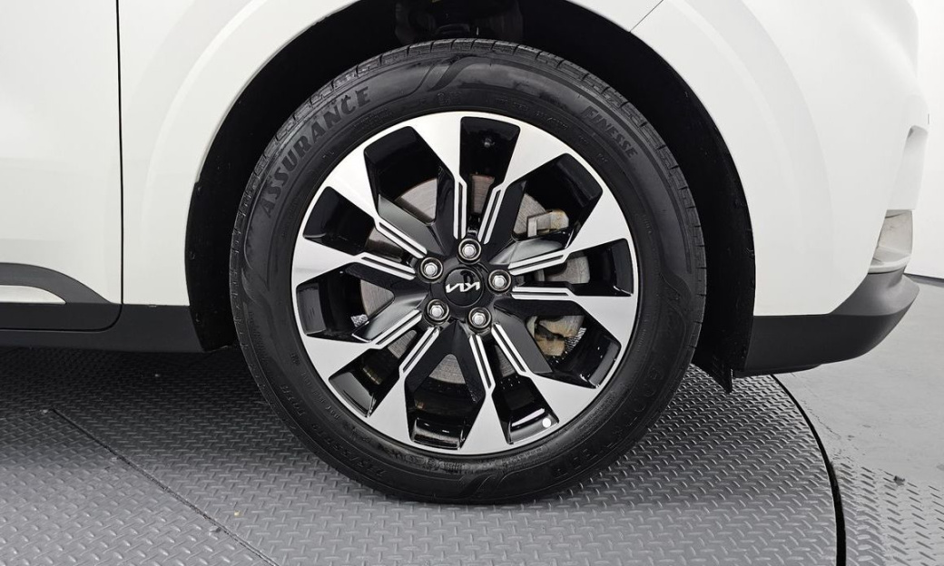 Kia Carnival 9-Seater Noblesse, 2023