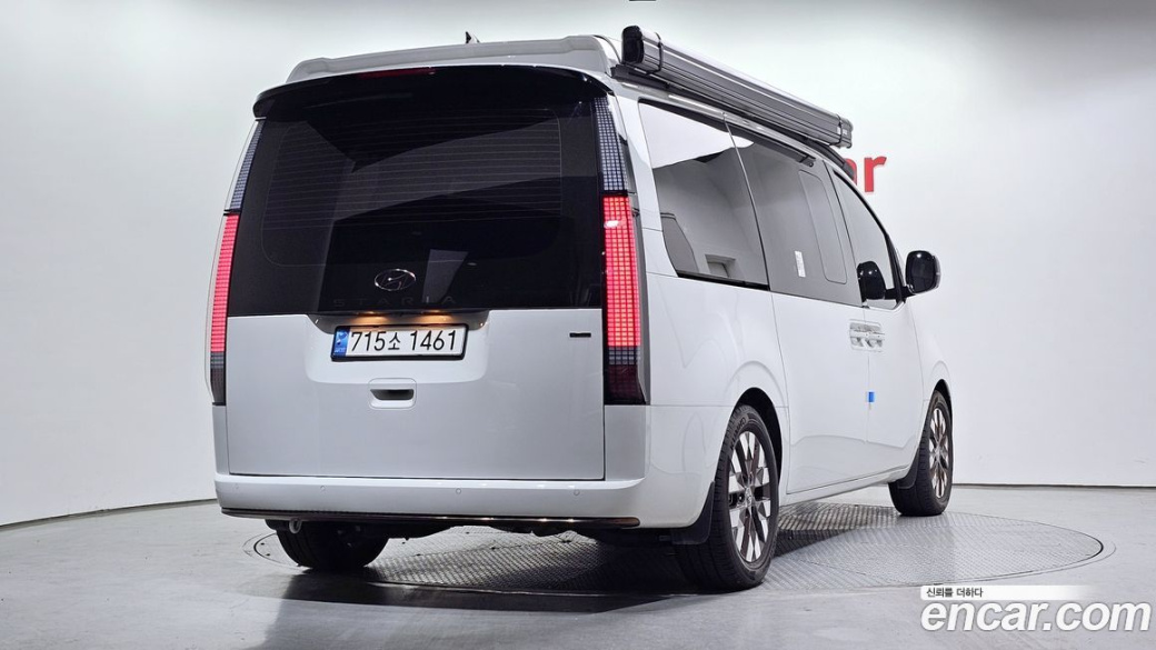 Hyundai Staria 4WD Camper, 2023