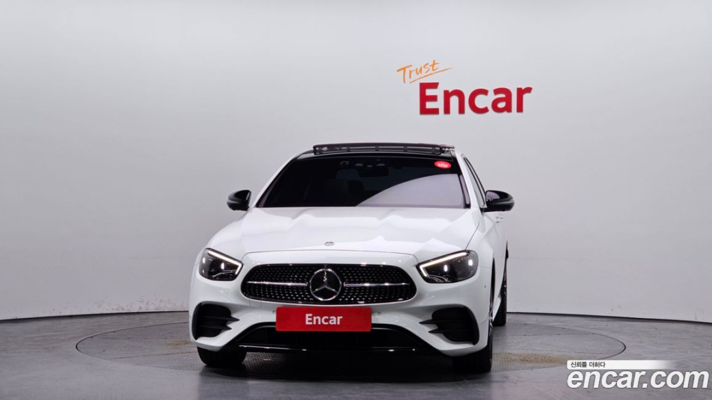 Mercedes-Benz E-Class E350 4MATIC AMG Line, 2023