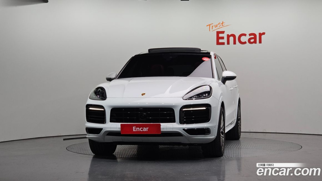 Porsche Cayenne 3.0 PLATINUM EDITION, 2023