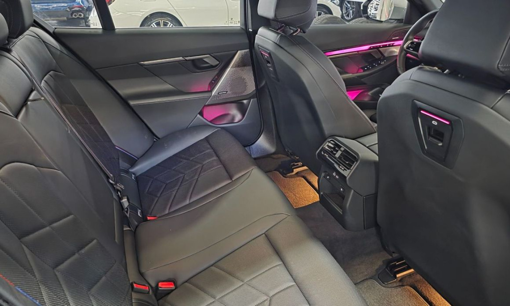BMW 5-Series 520i Special Edition, 2025